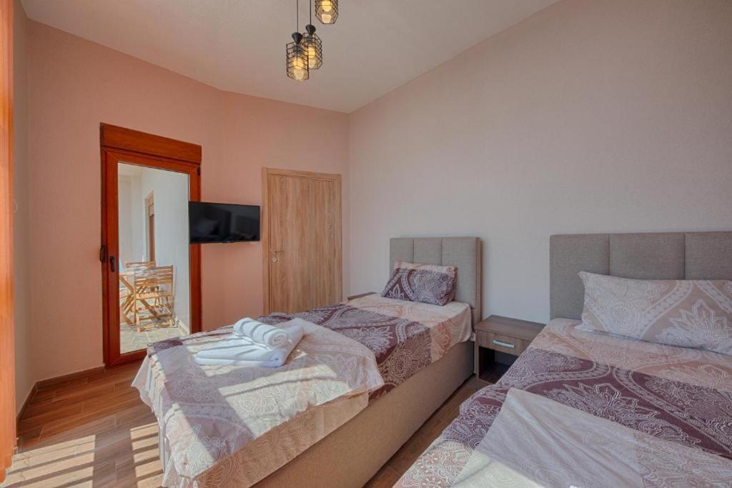 Apart Hotel Xxl Lux Dobra Voda Ngoại thất bức ảnh